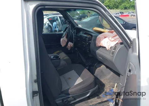 2004 Ford Ranger from USA, damaged, VIN 1FTYR10U54PA97100